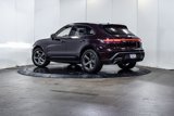 Certified 2024 Porsche Macan image 3