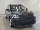 Used 2025 MINI Cooper Countryman SE image 2