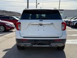 Certified 2022 Ford Explorer XLT w/ Equipment Group 202A image 5