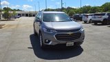 Used 2020 Chevrolet Traverse LT image 3