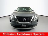 Used 2023 Nissan Rogue SV image 3