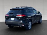 Used 2022 Toyota Corolla Cross LE image 5