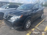 Used 2019 Nissan Rogue Sport SV image 2