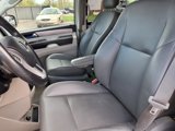 Used 2014 Volkswagen Routan SE image 3