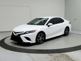 Used 2019 Toyota Camry SE image 3