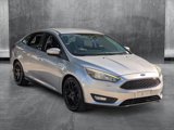 Used 2016 Ford Focus SE w/ Equipment Group 201A image 3
