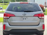 Used 2015 Kia Sorento LX image 5