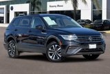 Used 2022 Volkswagen Tiguan S image 2