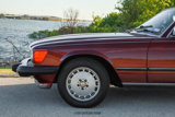 Used 1988 Mercedes-Benz 560 SL image 4