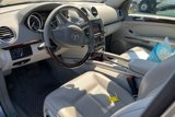 Used 2010 Mercedes-Benz GL 550 4MATIC image 2