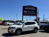 Used 2020 Nissan Rogue SV image 3