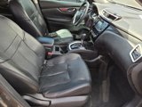 Used 2016 Nissan Rogue SL image 4