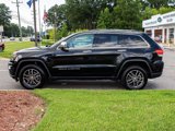 Used 2017 Jeep Grand Cherokee Limited w/ Luxury Group II image 3