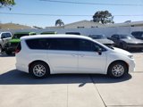 New 2025 Chrysler Pacifica Select image 5