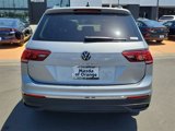Used 2022 Volkswagen Tiguan SE image 5