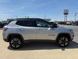 Used 2018 Jeep Compass Trailhawk image 4