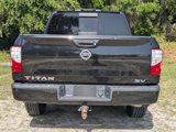 Used 2018 Nissan Titan SV w/ SV Convenience Package image 4