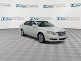 Used 2008 Toyota Avalon XLS image 2