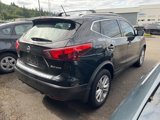 Used 2019 Nissan Rogue Sport SV w/ Technology Package image 2