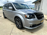 Used 2018 Dodge Grand Caravan SE image 3