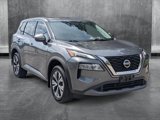 Used 2021 Nissan Rogue SV image 3