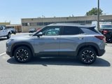 Used 2022 Chevrolet TrailBlazer LT w/ LPO, Blackout Package image 3