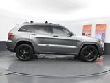 Used 2011 Jeep Grand Cherokee Limited w/ Trailer Tow Group IV image 4