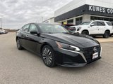 Used 2023 Nissan Altima 2.5 SV image 3