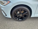 Used 2025 Volkswagen Jetta SE w/ Sunroof Package image 3