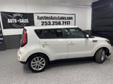 Used 2017 Kia Soul + image 5