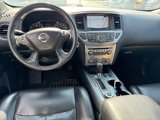 Used 2017 Nissan Pathfinder SL w/ SL Premium Package image 5