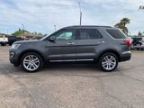 Used 2017 Ford Explorer Limited image 3