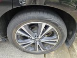 Used 2019 Nissan Pathfinder Platinum image 5
