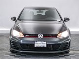 Used 2017 Volkswagen Golf S image 2
