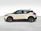 Used 2020 Nissan Kicks SR image 2