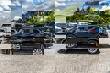 Used 2019 Nissan Rogue SV image 2