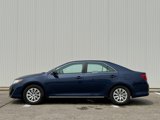Used 2014 Toyota Camry LE image 2