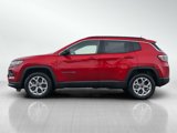 New 2025 Jeep Compass Latitude image 4