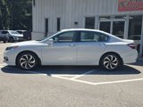 Used 2017 Honda Accord EX-L image 2