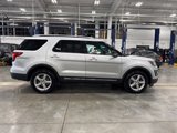 Used 2016 Ford Explorer XLT image 5