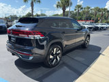 Used 2024 Volkswagen Atlas Cross Sport SE image 5