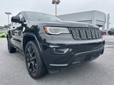 Used 2021 Jeep Grand Cherokee Laredo X image 3