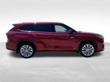 Used 2021 Toyota Highlander Platinum image 4