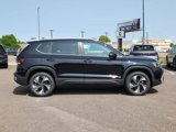 New 2025 Volkswagen Taos SE image 2