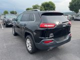 Used 2018 Jeep Cherokee Latitude Plus w/ Cold Weather Group image 5