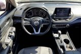 Used 2022 Nissan Altima 2.5 SV image 5