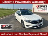Used 2021 Volkswagen Jetta R-Line image 3