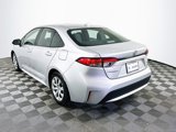 Used 2022 Toyota Corolla LE image 4