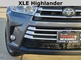 Used 2019 Toyota Highlander XLE image 3