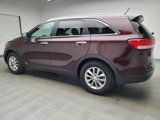 Used 2016 Kia Sorento LX image 3